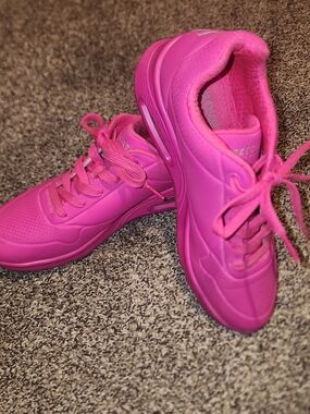 Skechers Women's Bright Pink Lace-Up Sneakers